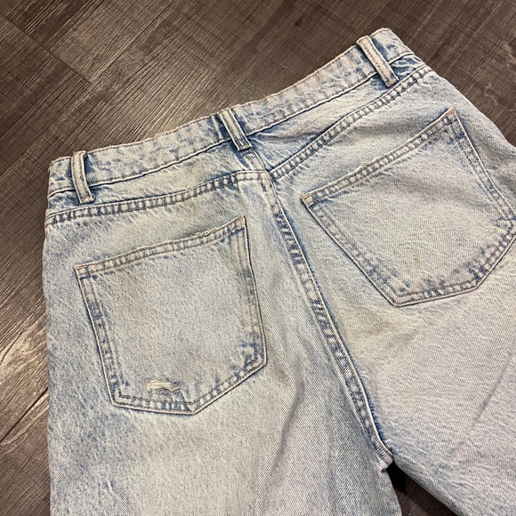 Ripped jeans - Picture 5 of 5